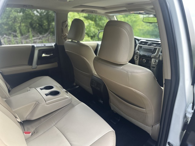 2022 Toyota 4Runner SR5 Premium photo 21