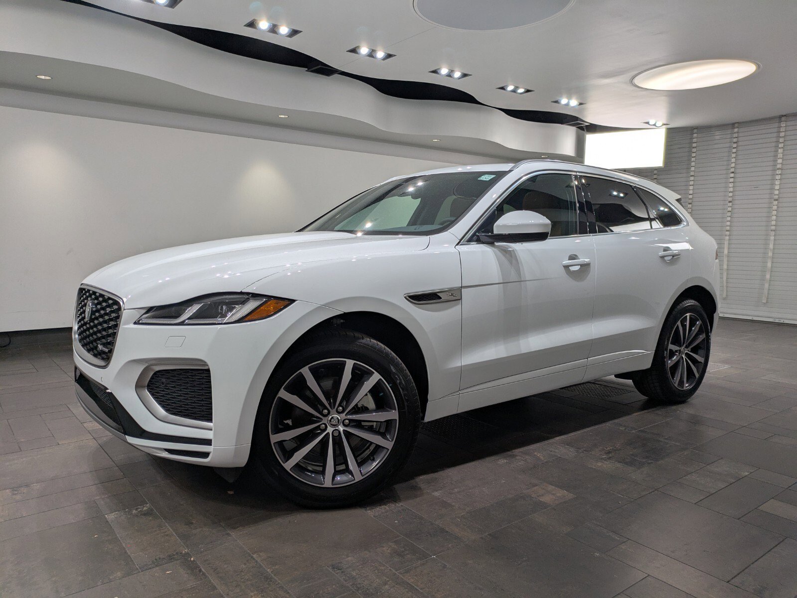 2025 Jaguar F-PACE