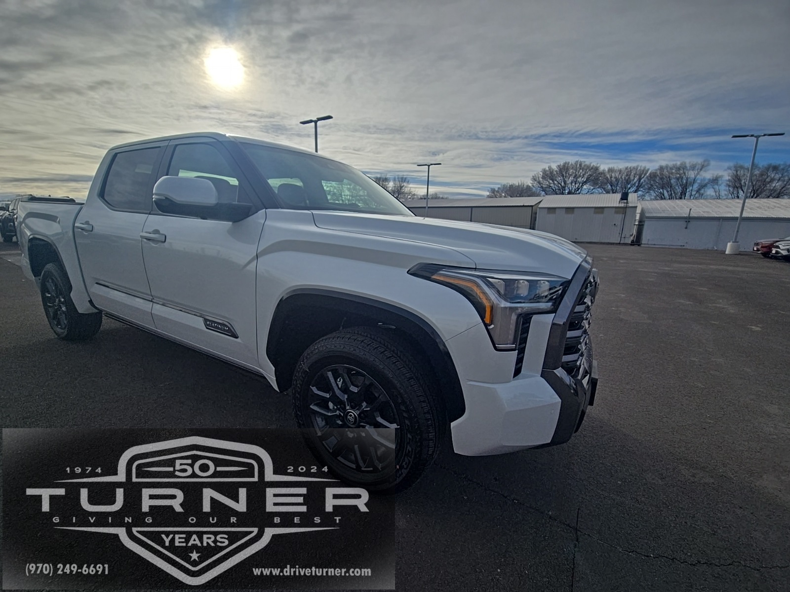 2026 Toyota Tundra Platinum's photo