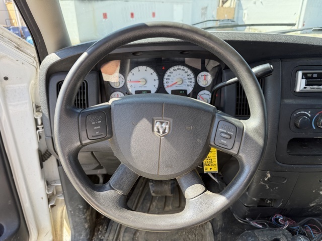 2005 Dodge Ram photo 12