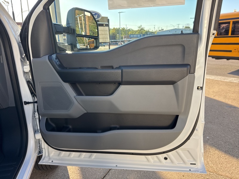 2026 Ford F-250 XL photo 16