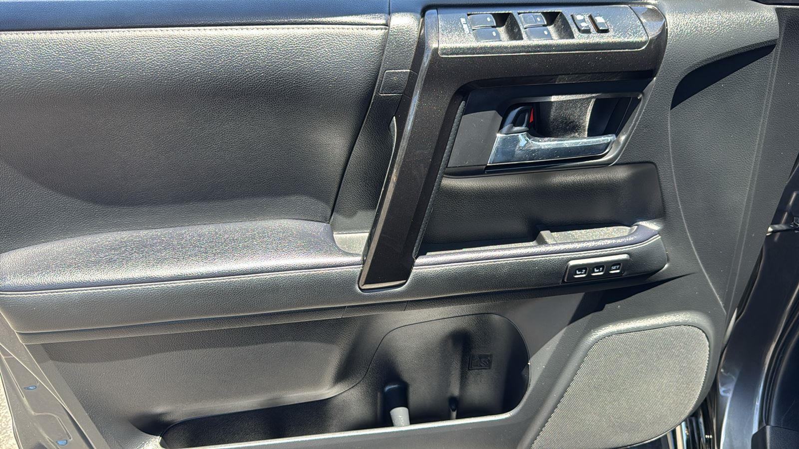2020 Toyota 4Runner Nightshade Edition photo 6