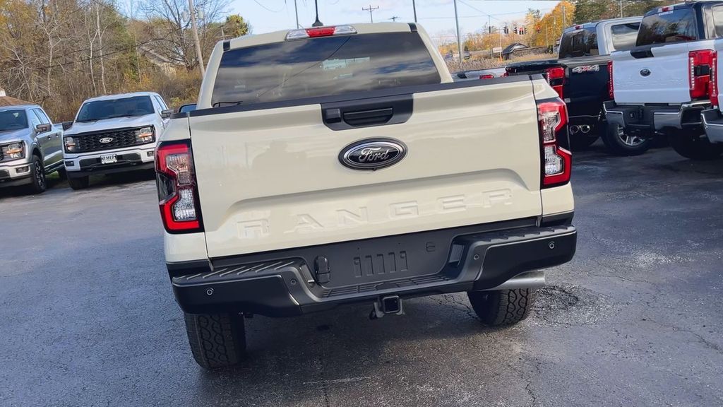 2025 Ford Ranger XLT photo 2