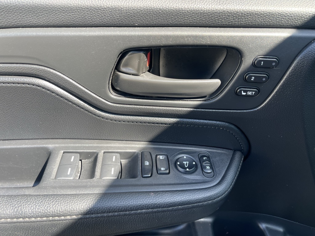 2024 Honda Odyssey Sport photo 38