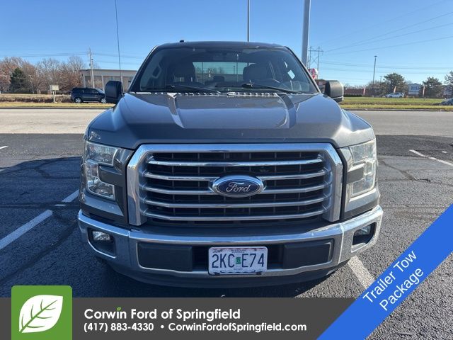 2015 Ford F-150 XLT photo 2