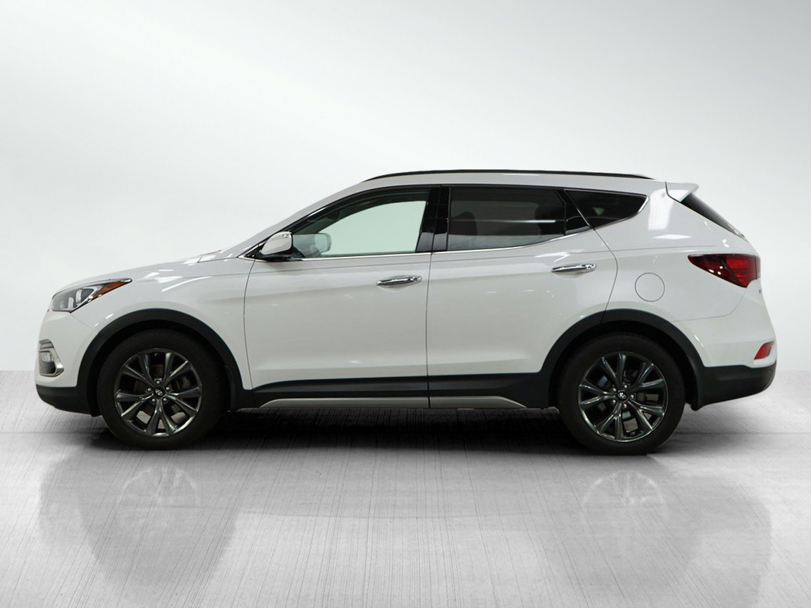 Used 2017 Hyundai Santa Fe Sport 2.0T with VIN 5XYZWDLA5HG451495 for sale in Bloomington, Minnesota