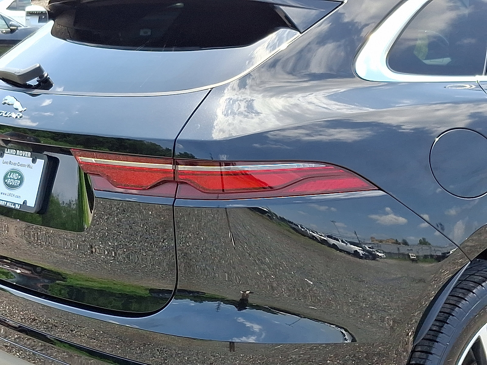 2024 Jaguar F-PACE P250 R-Dynamic S photo 15