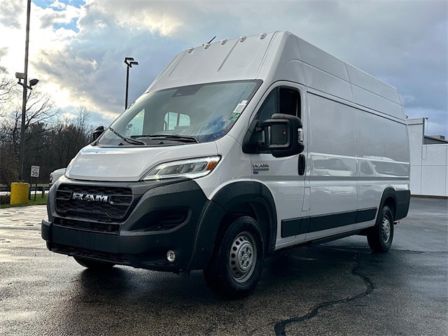 2024 Ram ProMaster 3500 photo 3