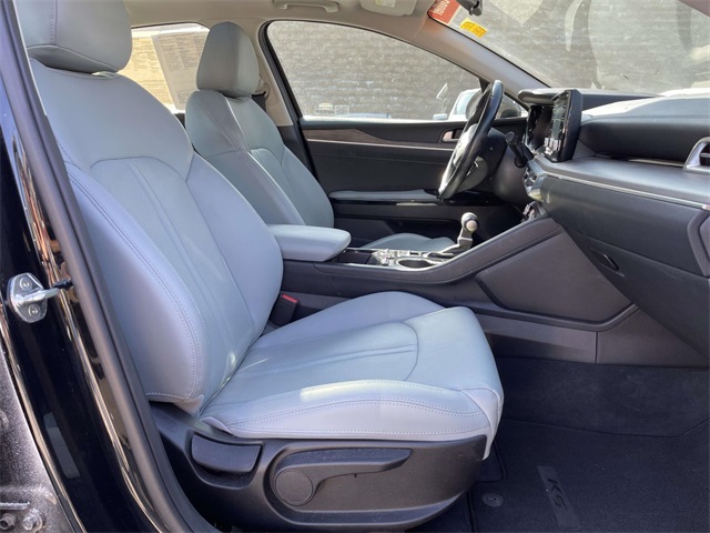 2021 Kia K5 EX photo 17