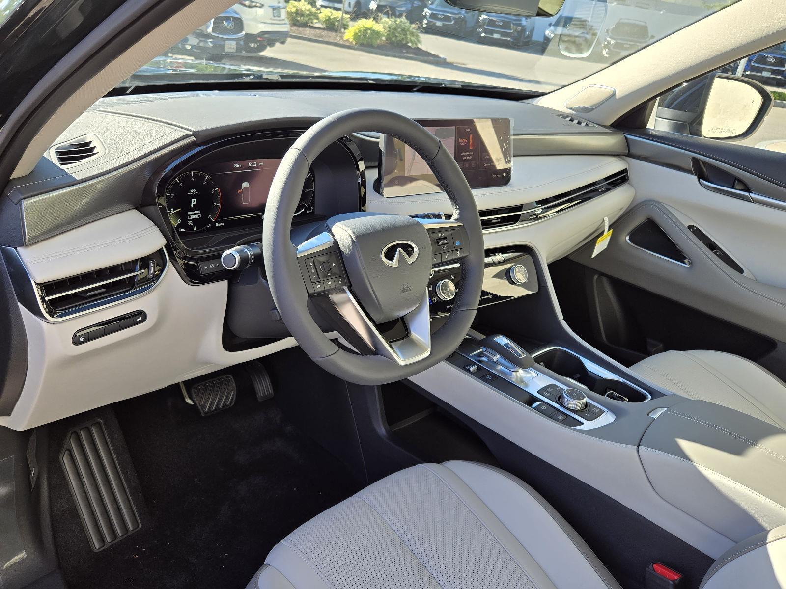2026 Infiniti QX60 Luxe AWD photo 4