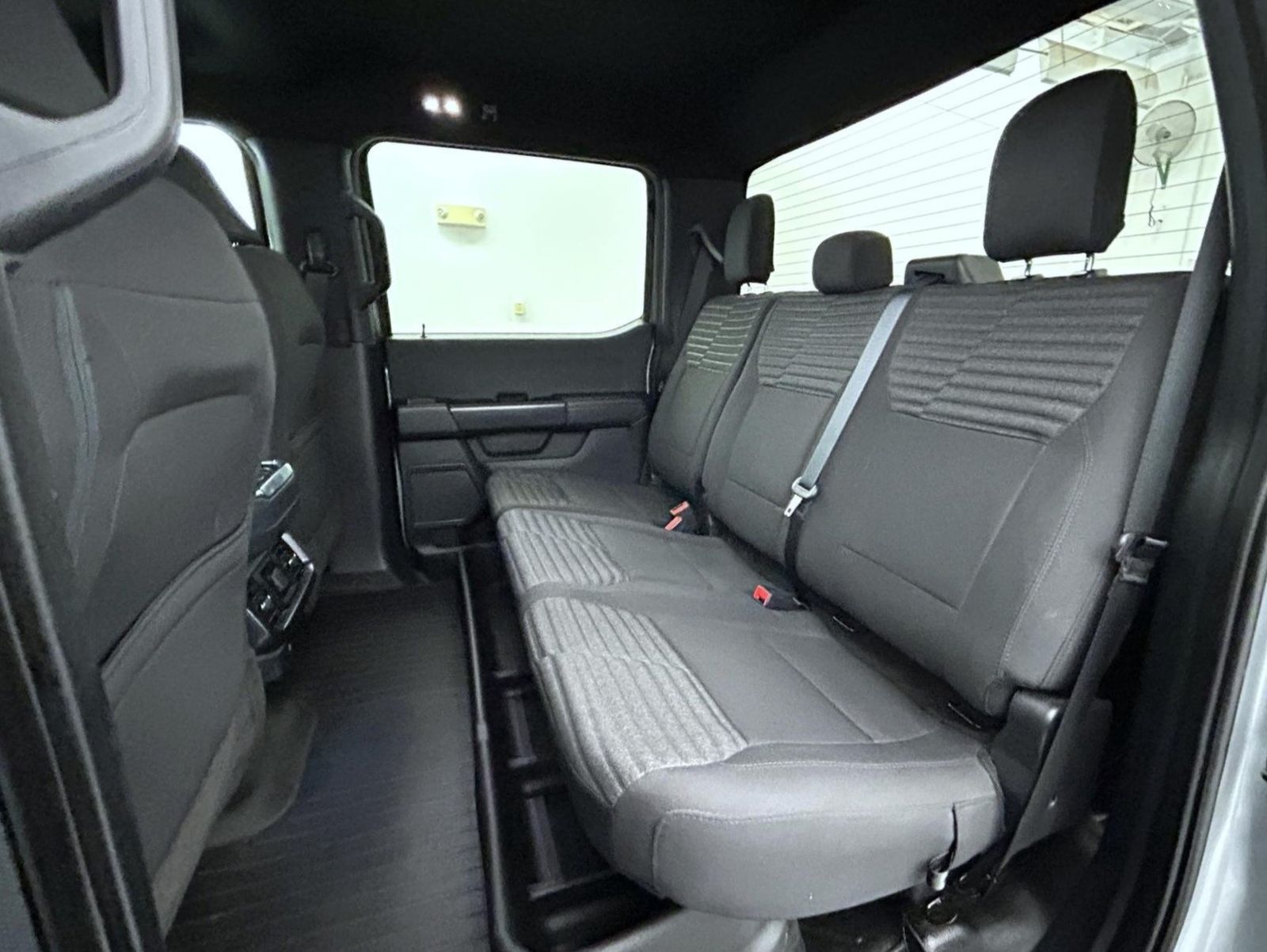 2023 Ford F-150 XL photo 17