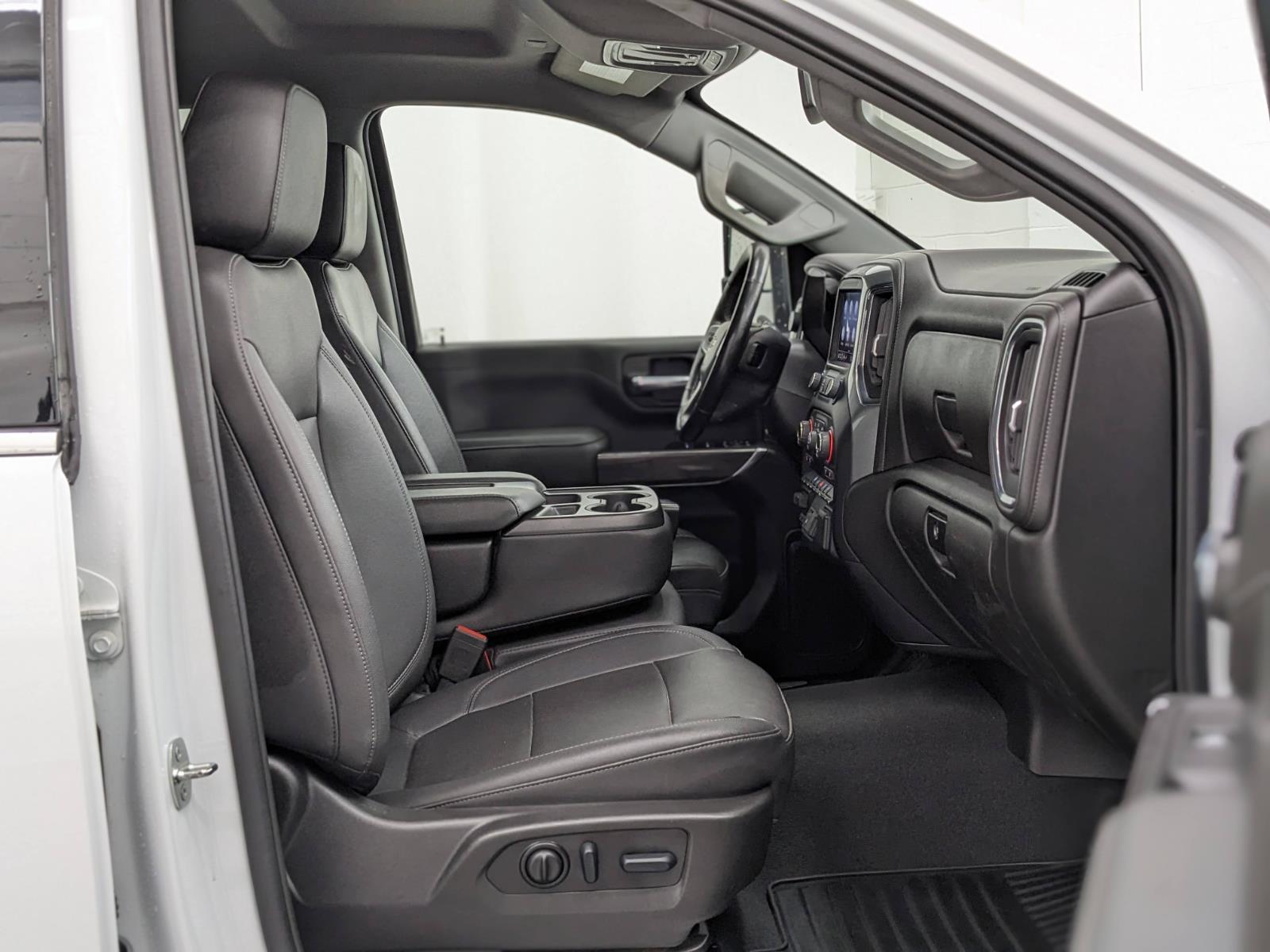 2022 Chevrolet Silverado 2500HD LTZ photo 16