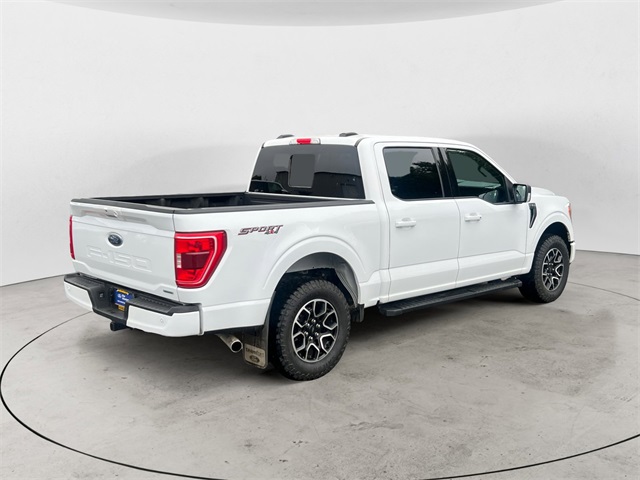 2023 Ford F-150 XLT photo 5