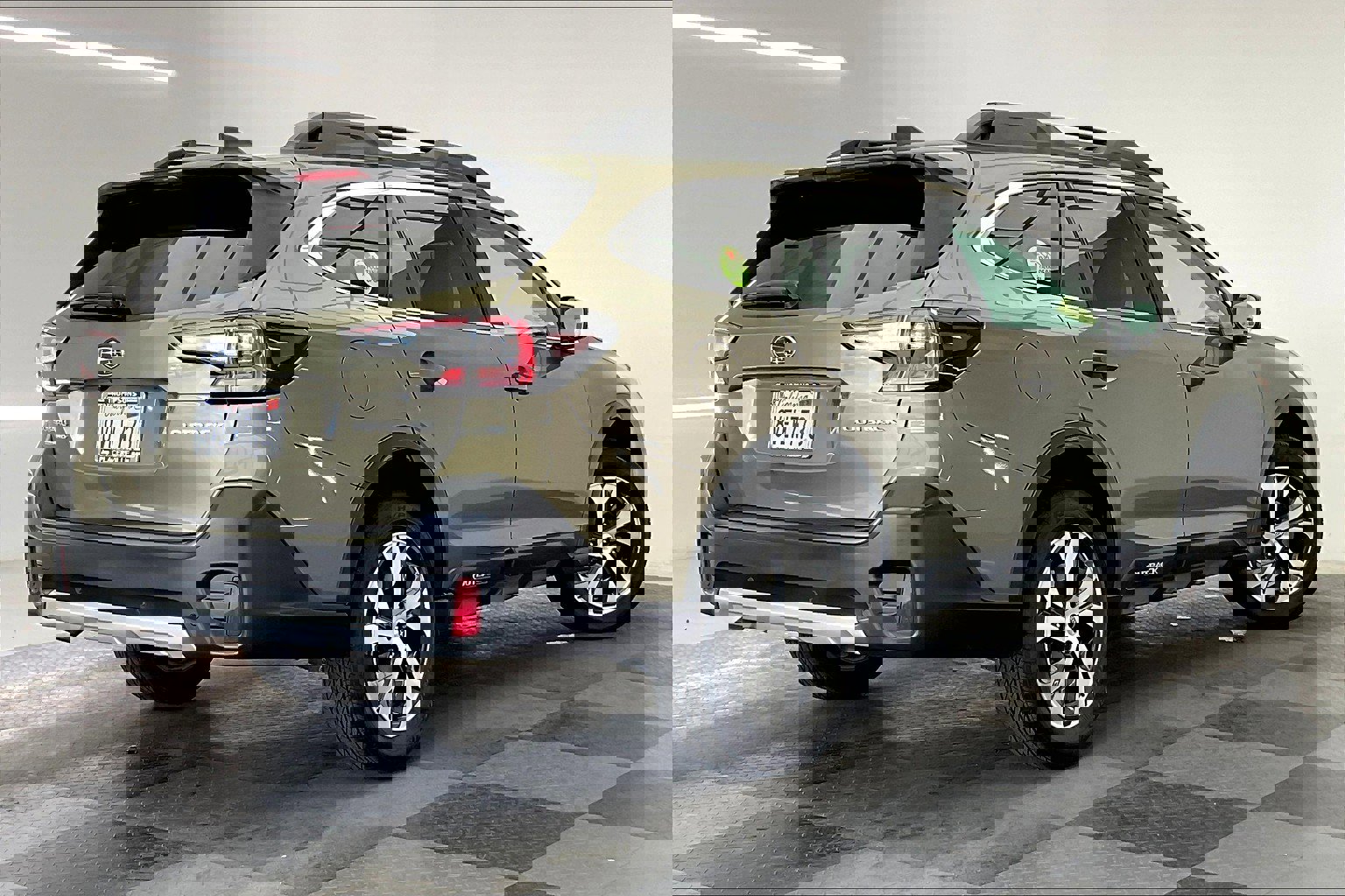 2020 Subaru Outback Limited photo 12