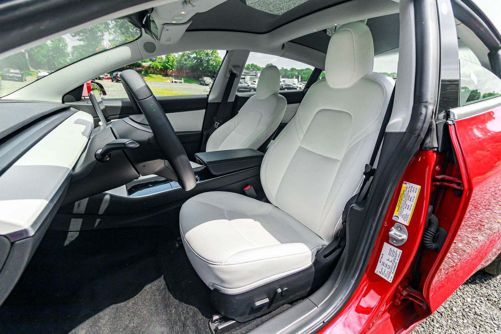 2019 Tesla Model 3 photo 13