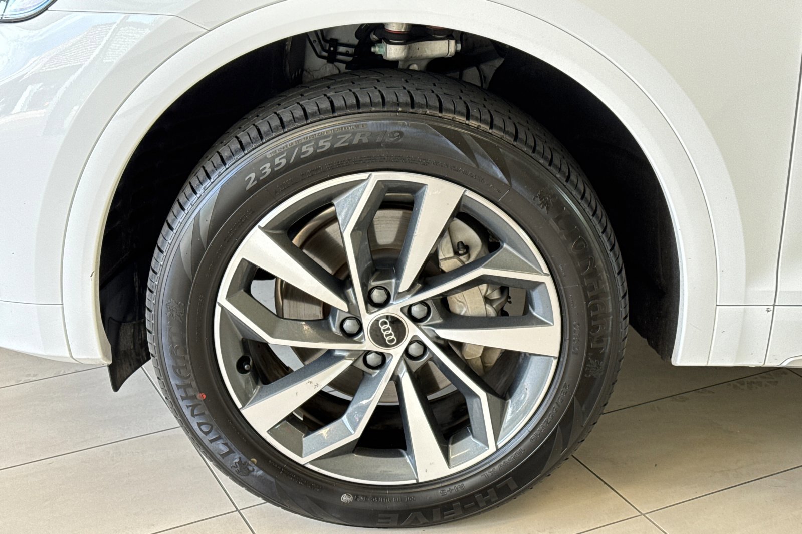 2024 Audi Q5 S line Premium Plus photo 23