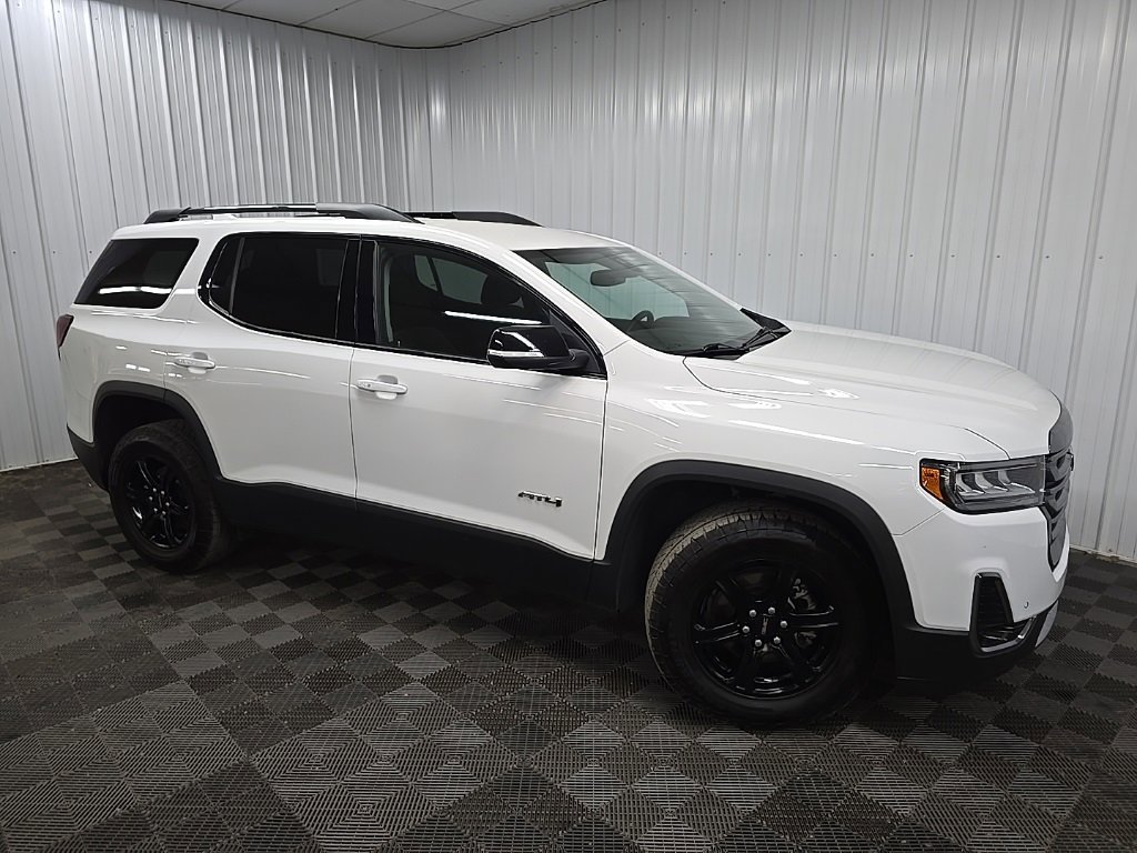 2023 GMC Acadia AT4's photo