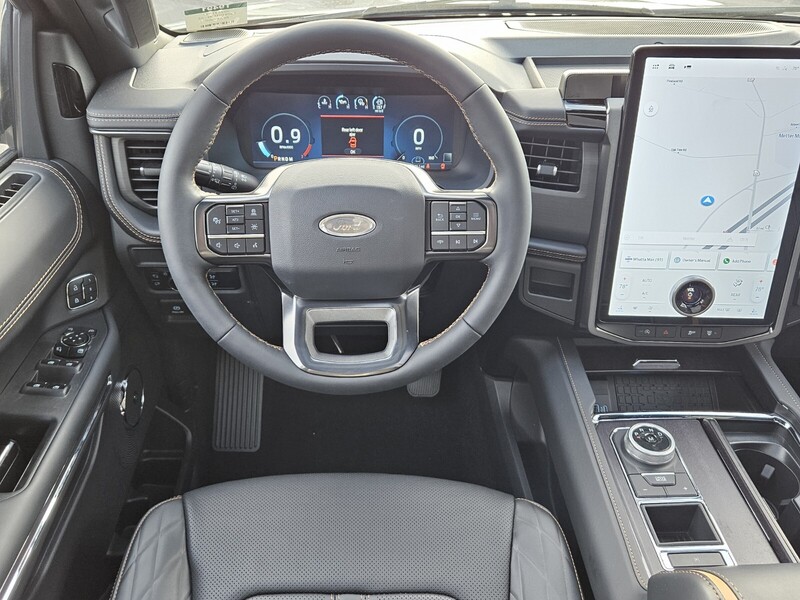 2024 Ford Expedition Platinum MAX photo 7