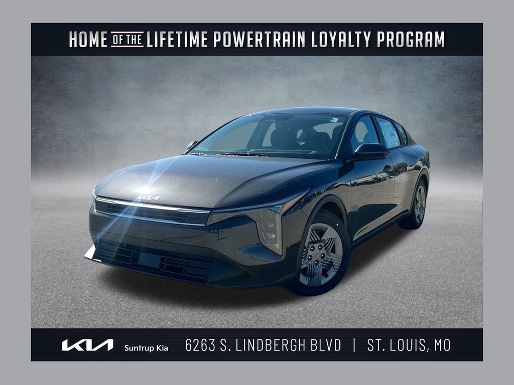 2025 Kia K4 LX's photo