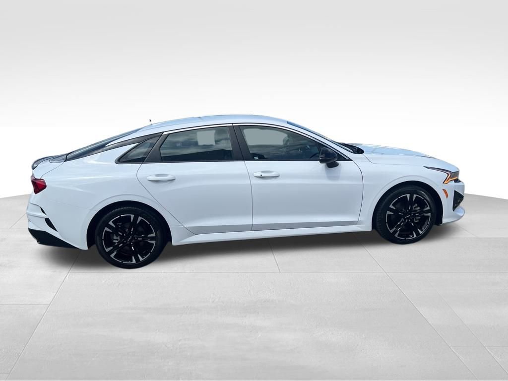 2024 Kia K5 GT-Line photo 4