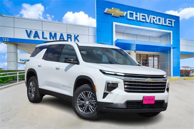 2026 Chevrolet Traverse LT's photo