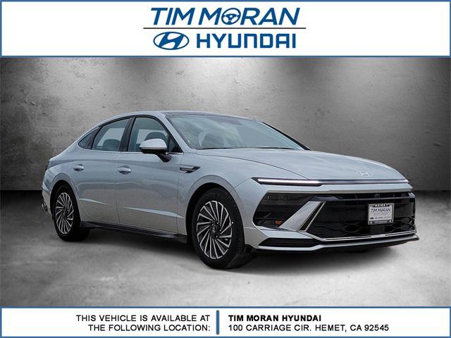 2026 Hyundai Sonata Hybrid Limited's photo