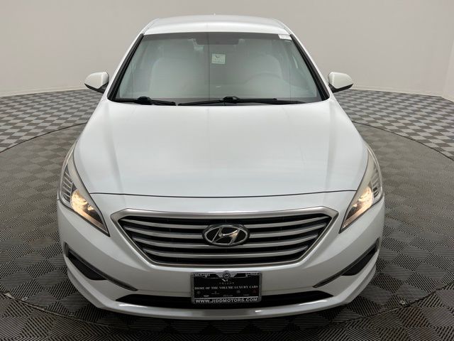 Used 2015 Hyundai Sonata SE with VIN 5NPE24AF5FH182591 for sale in Des Plaines, IL