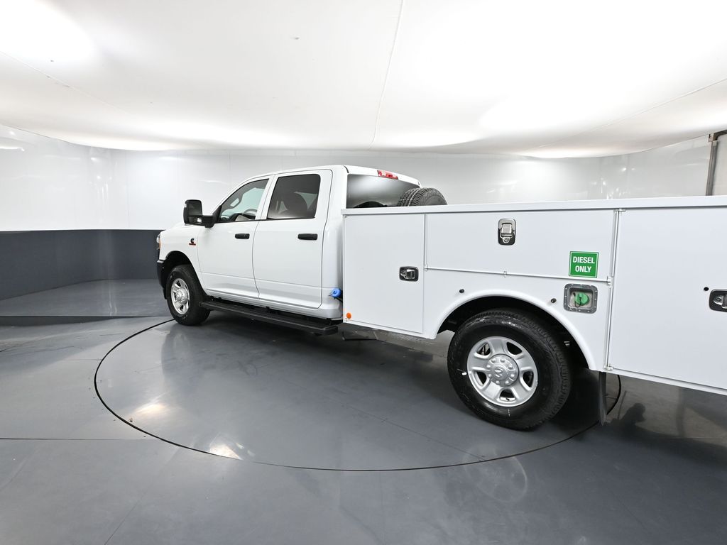 2024 Ram 3500 Tradesman photo 5