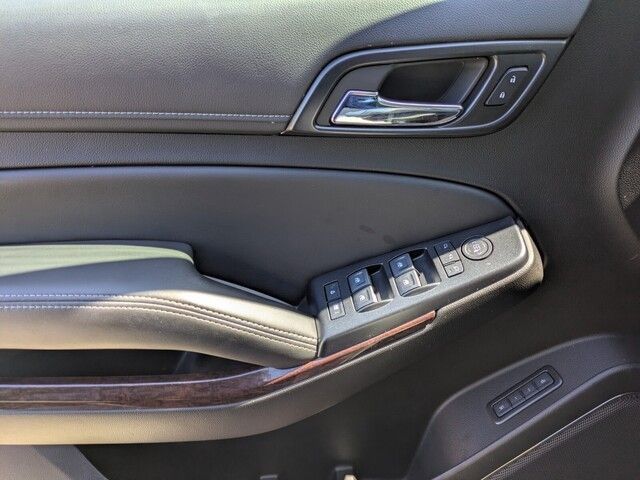 2020 Gmc Yukon SLT photo 31