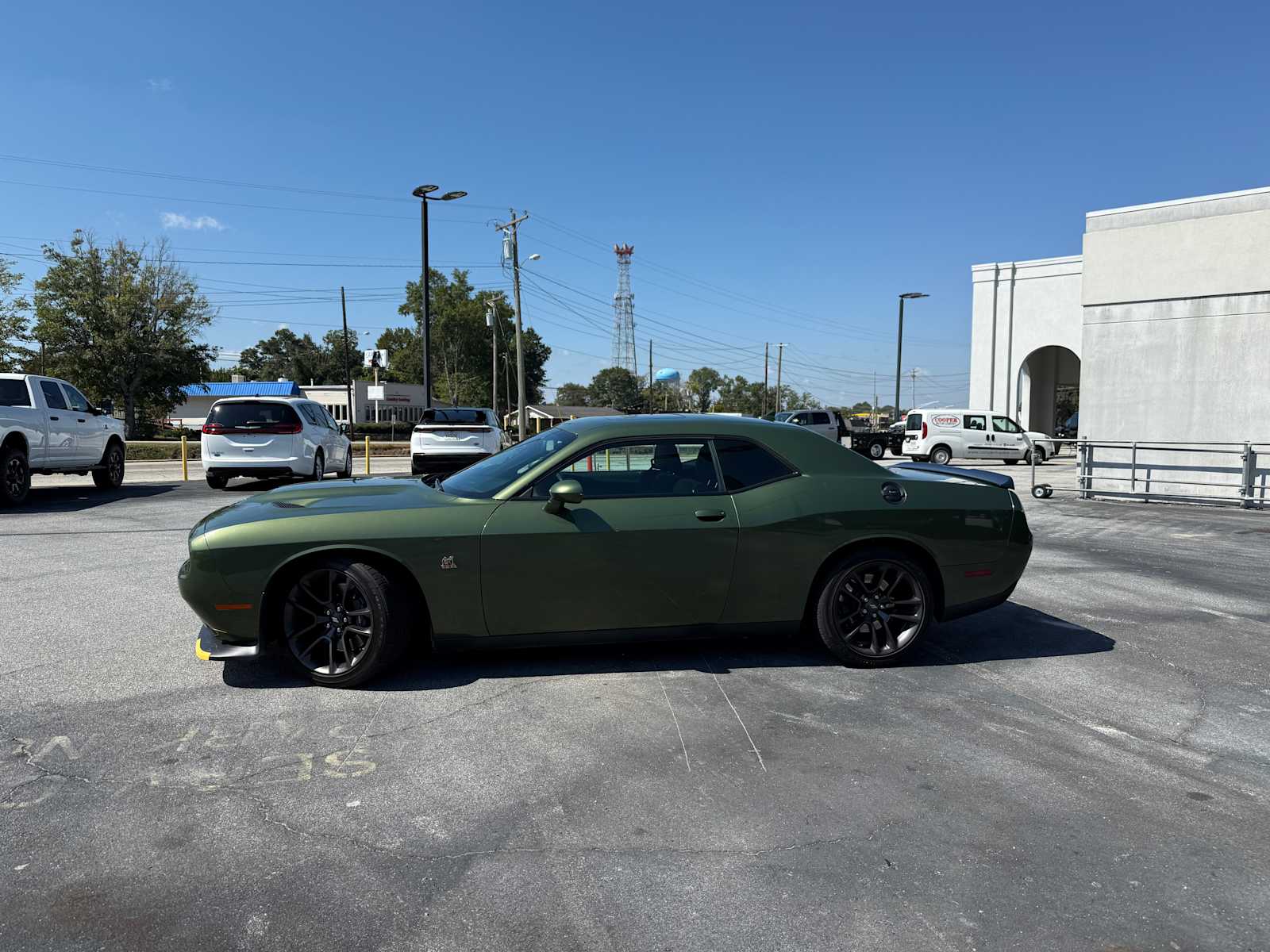 2022 Dodge Challenger R/T Scat Pack photo 2