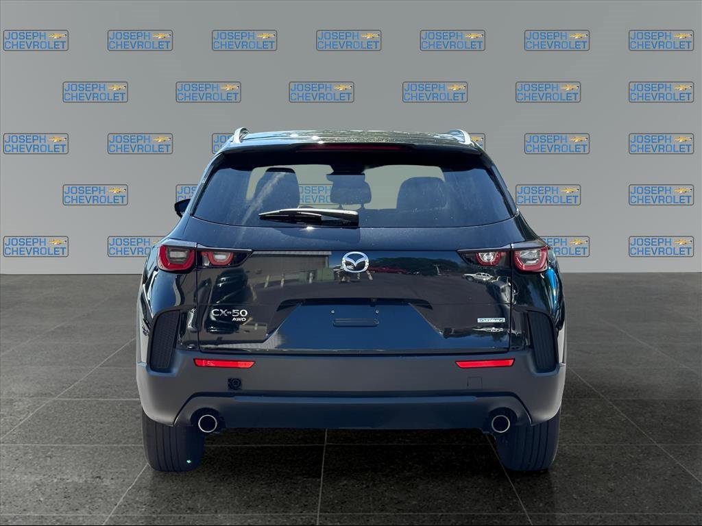 2024 Mazda CX-50 2.5 S Preferred photo 5