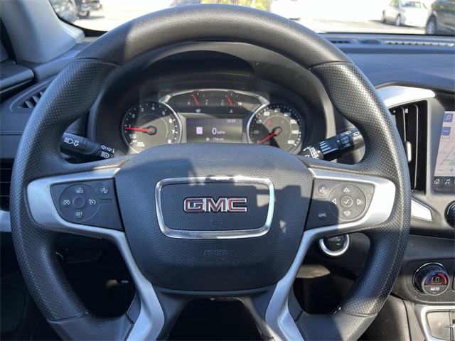 2022 Gmc Terrain SLE photo 18