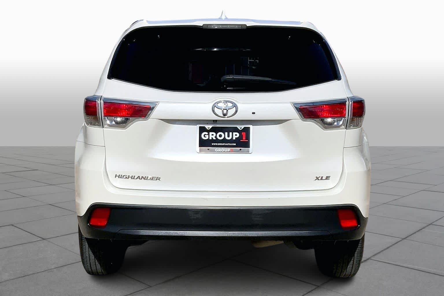 2016 Toyota Highlander XLE photo 4