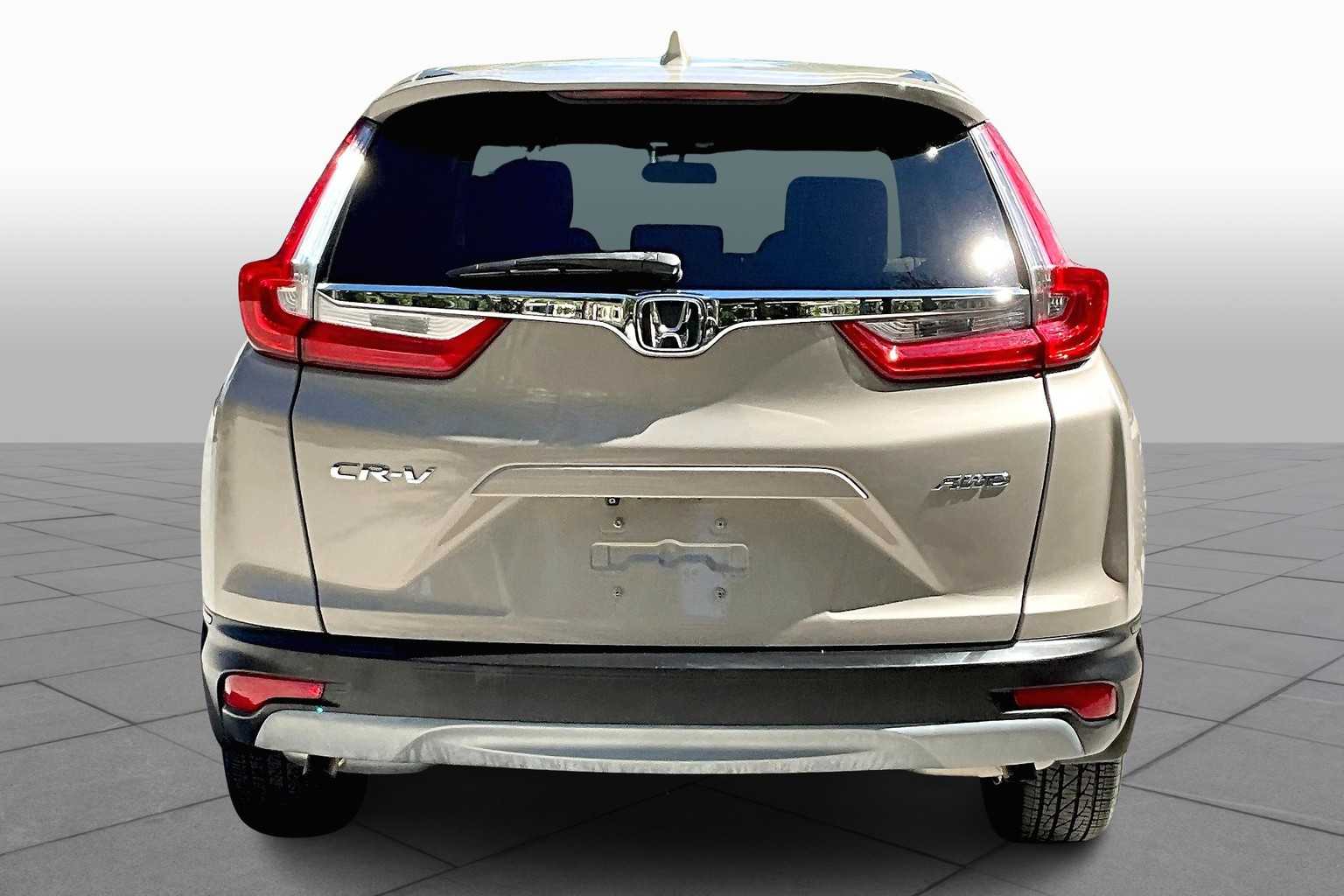 2017 Honda CR-V EX photo 3