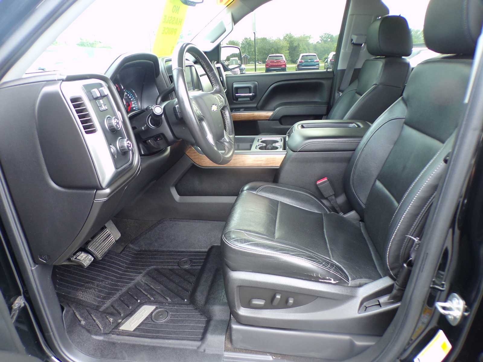 2015 Chevrolet Silverado 1500 LTZ photo 10