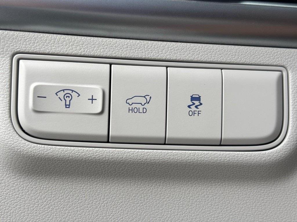 2026 Hyundai Tucson SEL photo 9