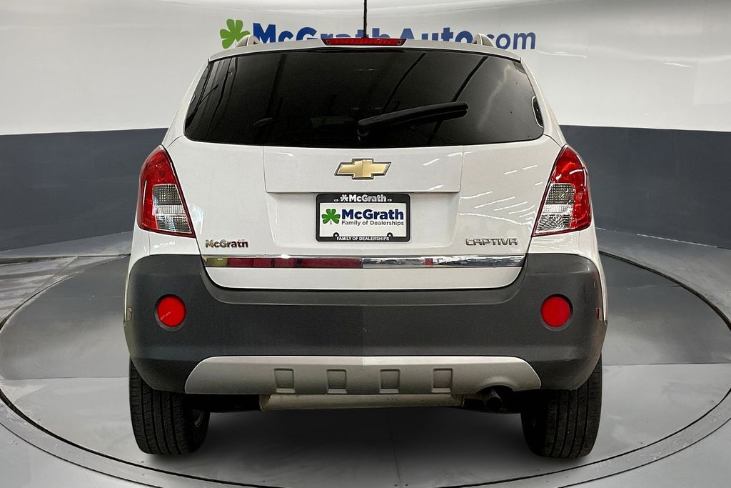 2015 Chevrolet Captiva Sport photo 3