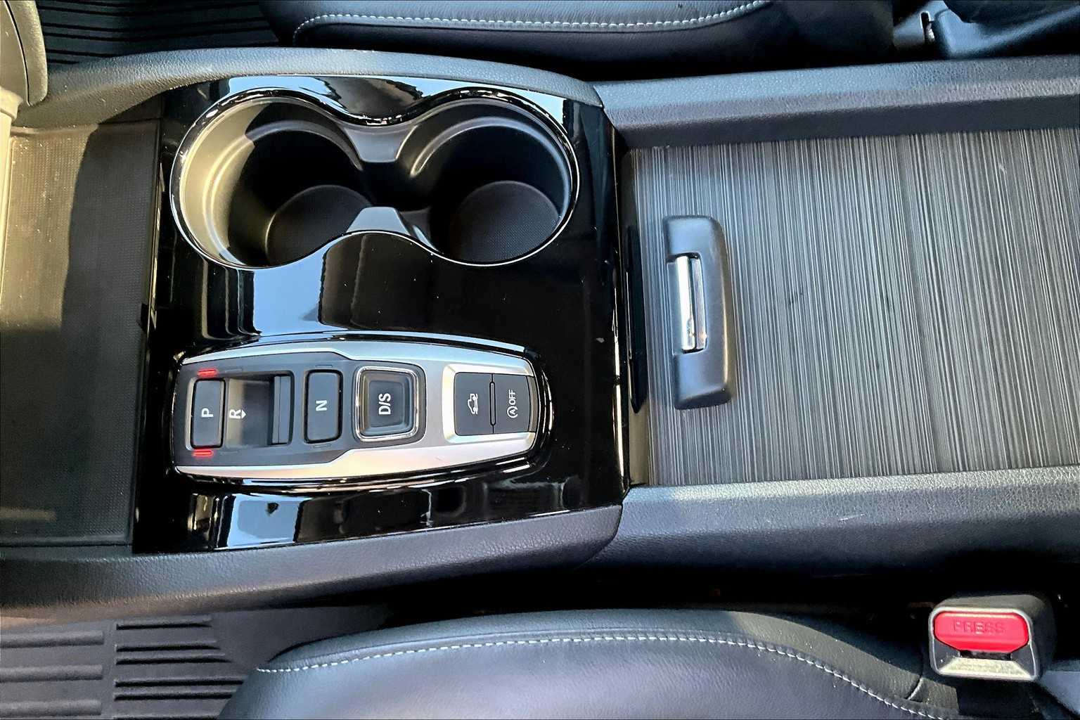 2020 Honda Ridgeline RTL-E photo 14