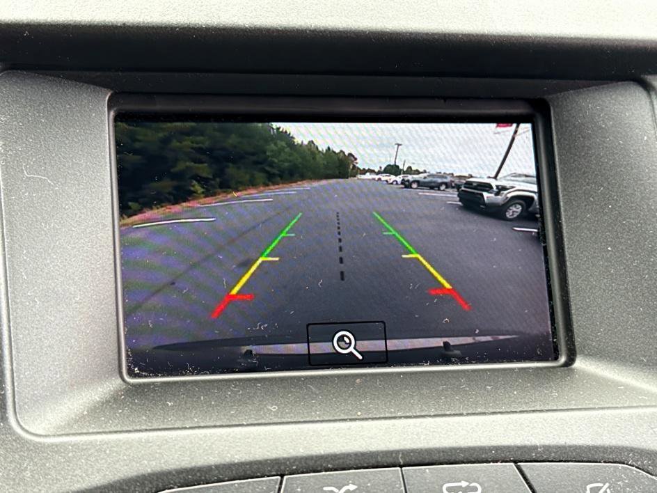 2019 Ford Edge SE photo 15