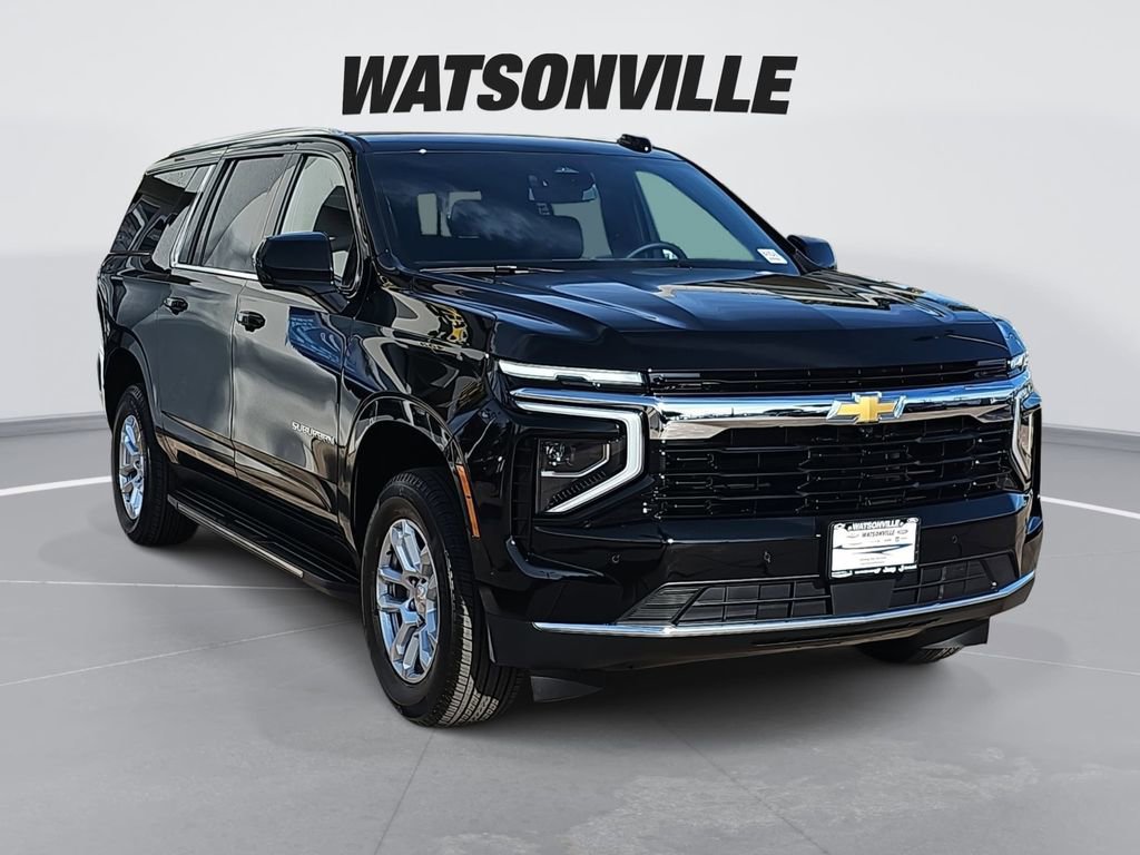 2026 Chevrolet Suburban LS's photo