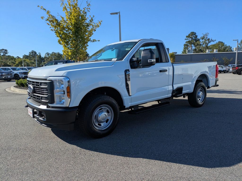 2026 Ford F-250 XL photo 8
