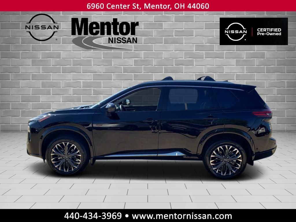 2025 Nissan Rogue Platinum photo 4