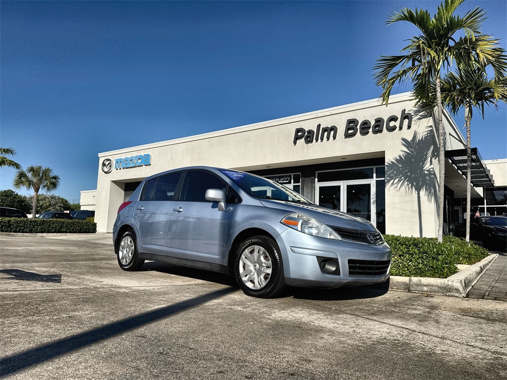 2011 Nissan Versa S