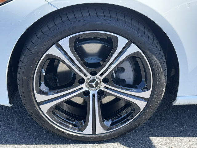 2025 Mercedes Benz C 300 photo 8