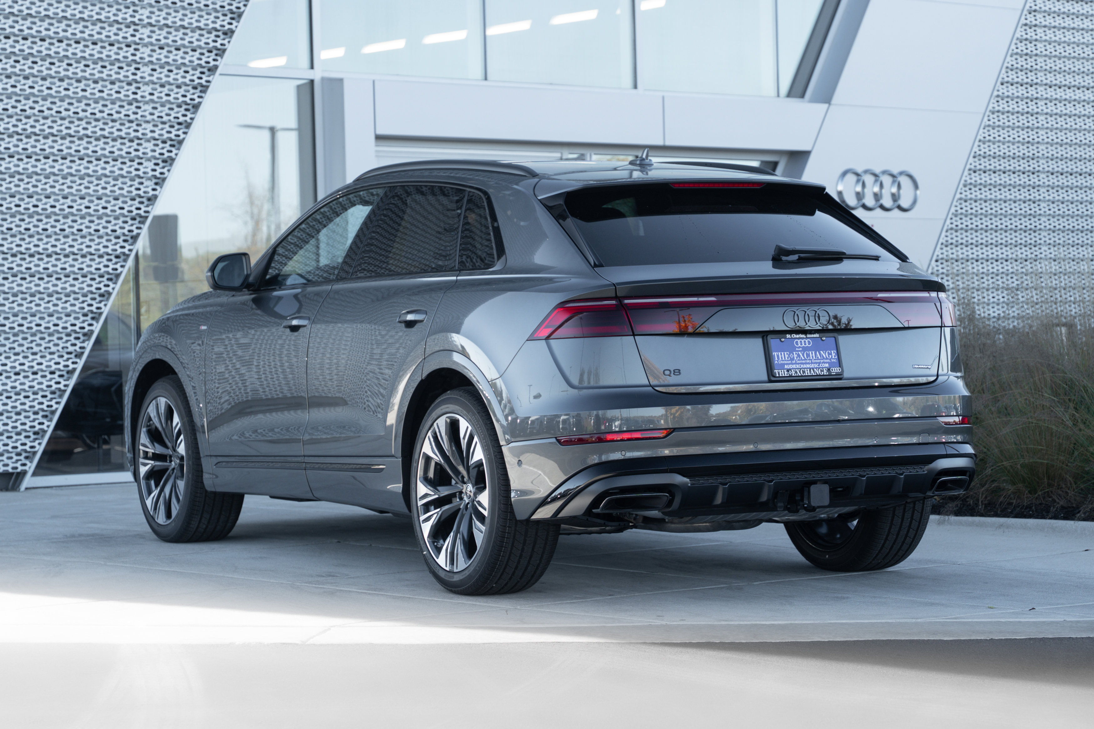 2026 Audi Q8 line Premium Plus photo 2
