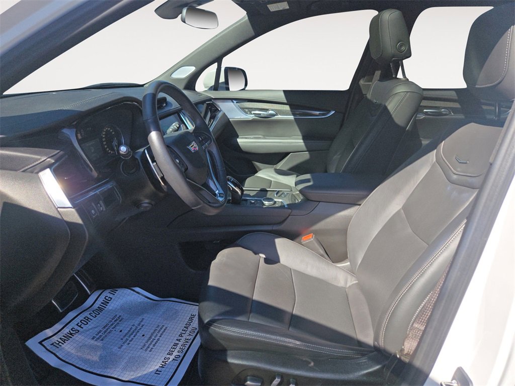 2024 Cadillac XT6 Sport photo 9