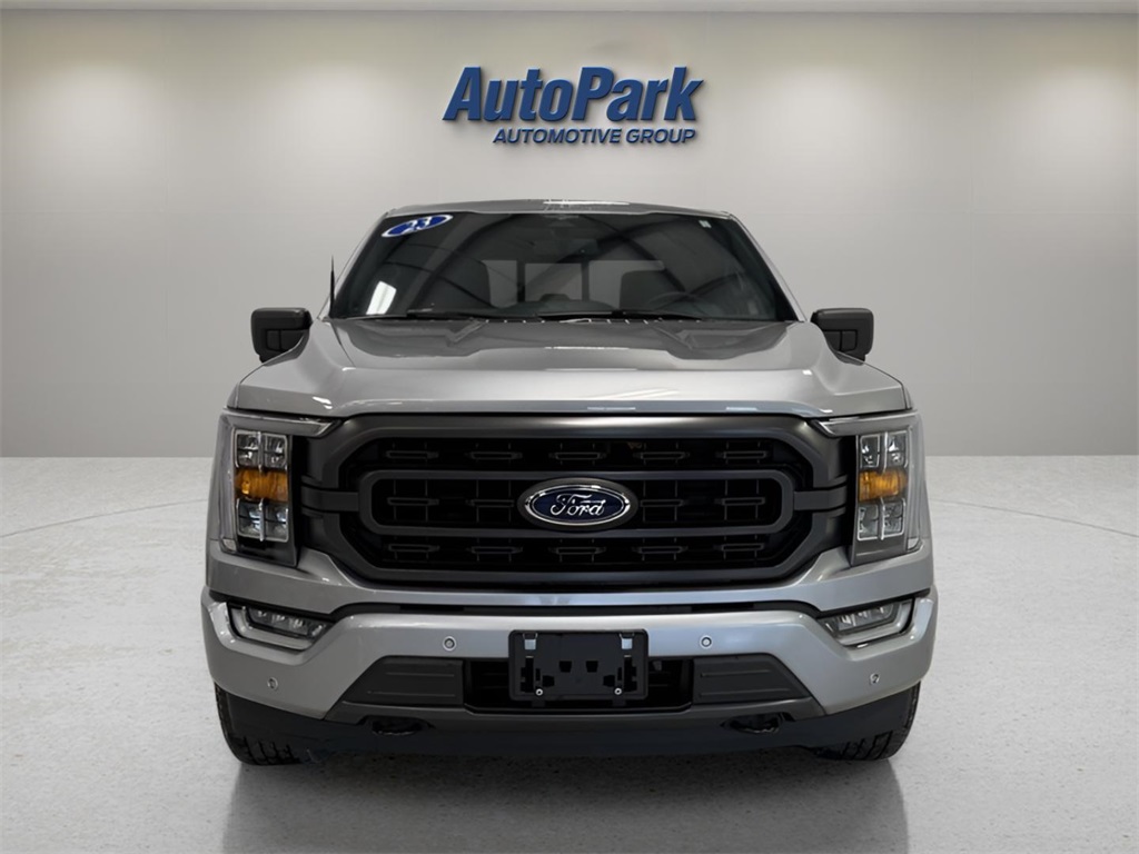 2023 Ford F-150 XLT photo 2