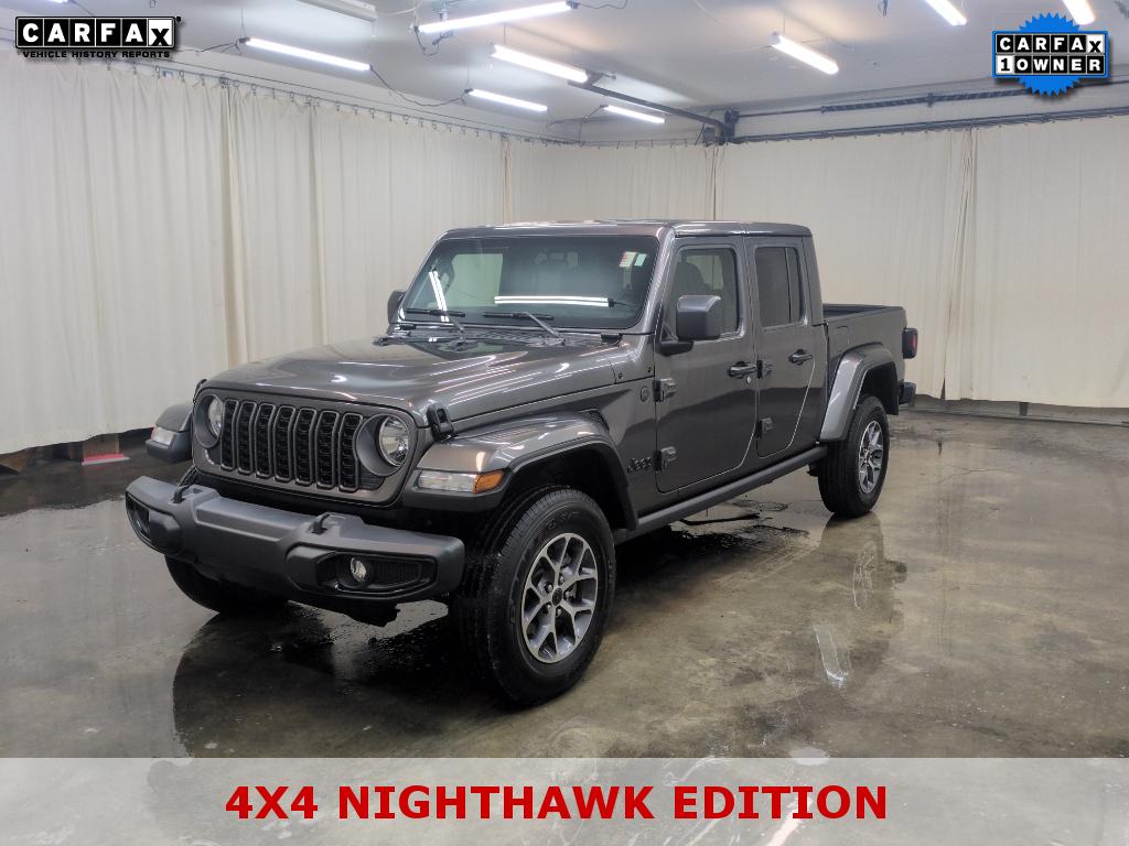 2025 Jeep Gladiator Nighthawk's photo