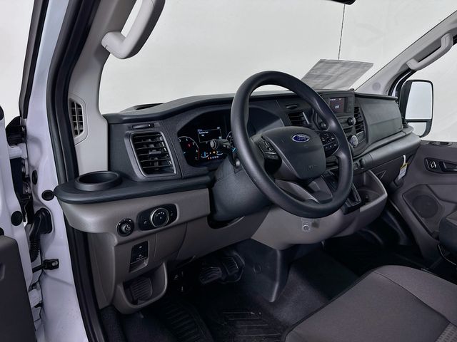 2025 Ford Transit photo 8