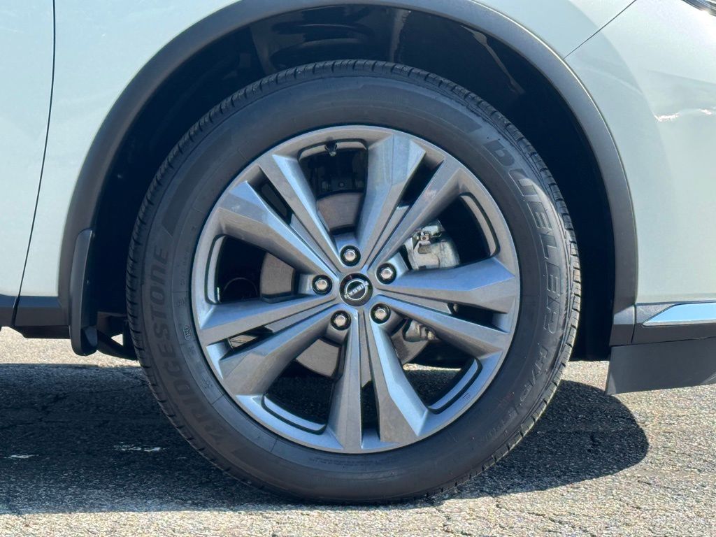 2024 Nissan Murano Platinum photo 3